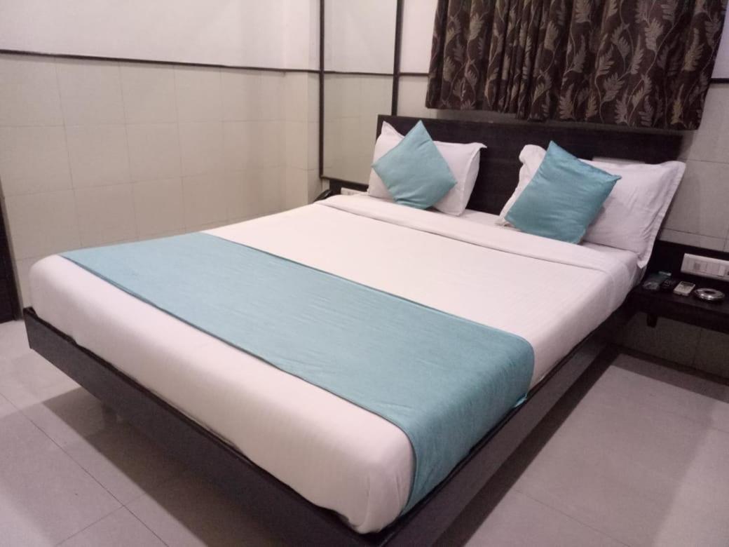 Hotel Sharda Bombay Eksteriør billede